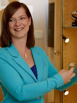 Jennifer Diemer Sander Fachgeschäft für Uhren und Schmuck